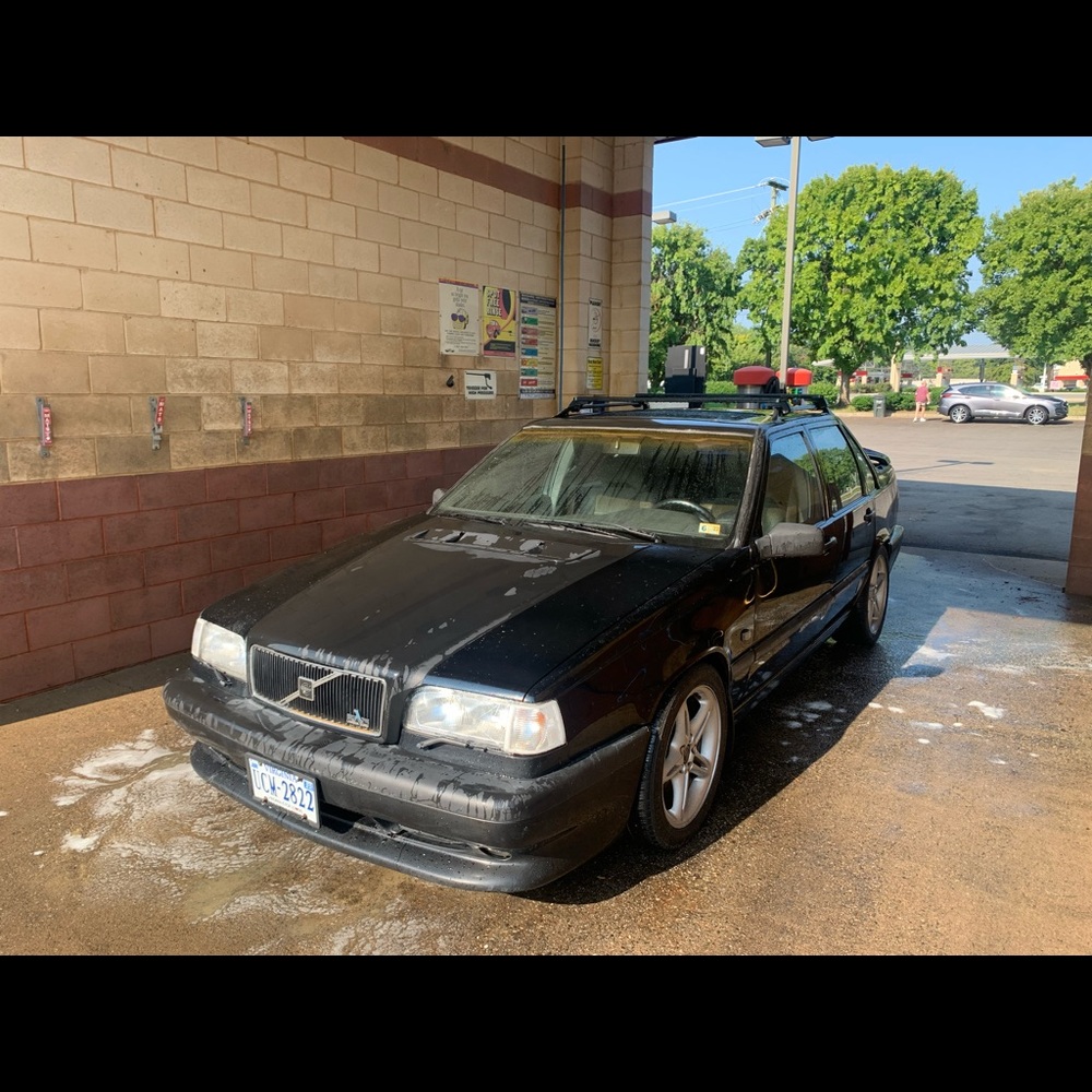 Meet your Posher, Jonathan